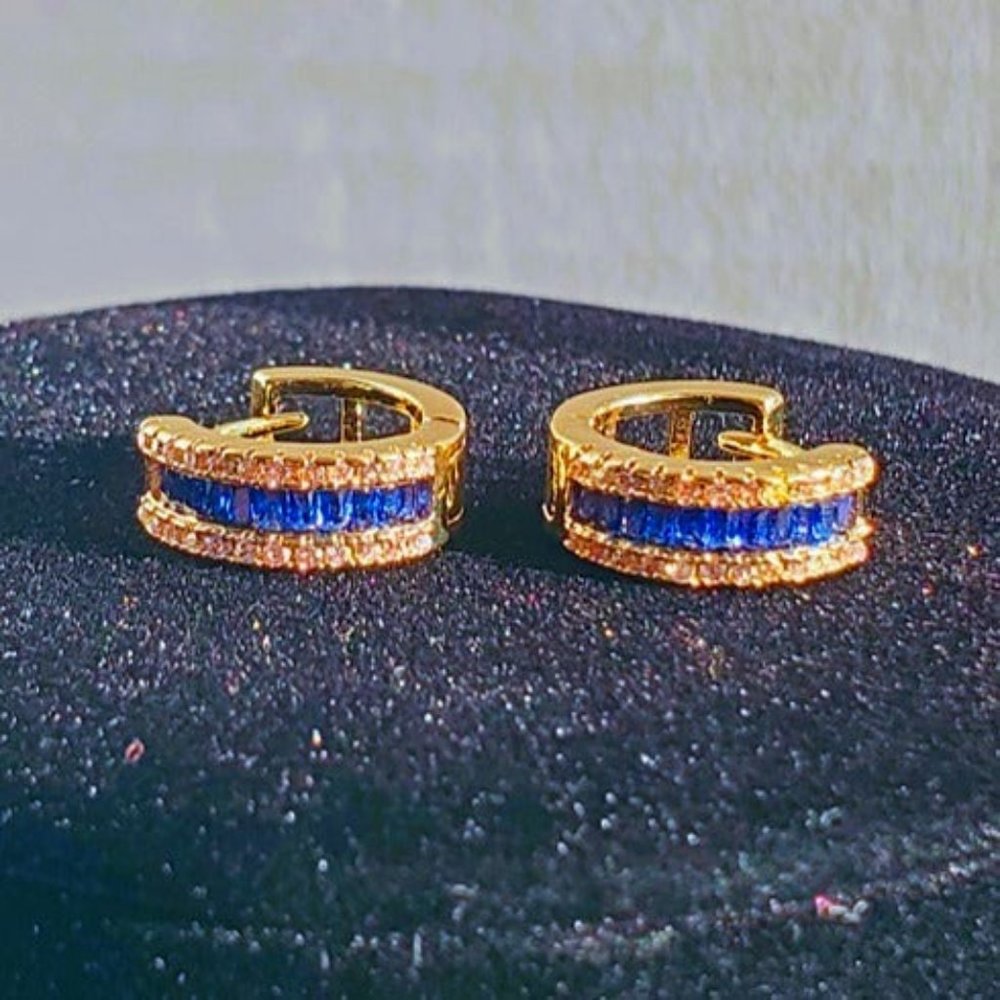 14K Gold Womens 1ct Blue Sapphire Gemstone 2ct Diamond Huggie Hoop Earrings 14 K - Picture 8 of 8